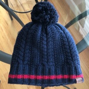 ROOTS beanie